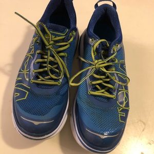 Hoka Bondi 4 men’s size 11 blue with neon green